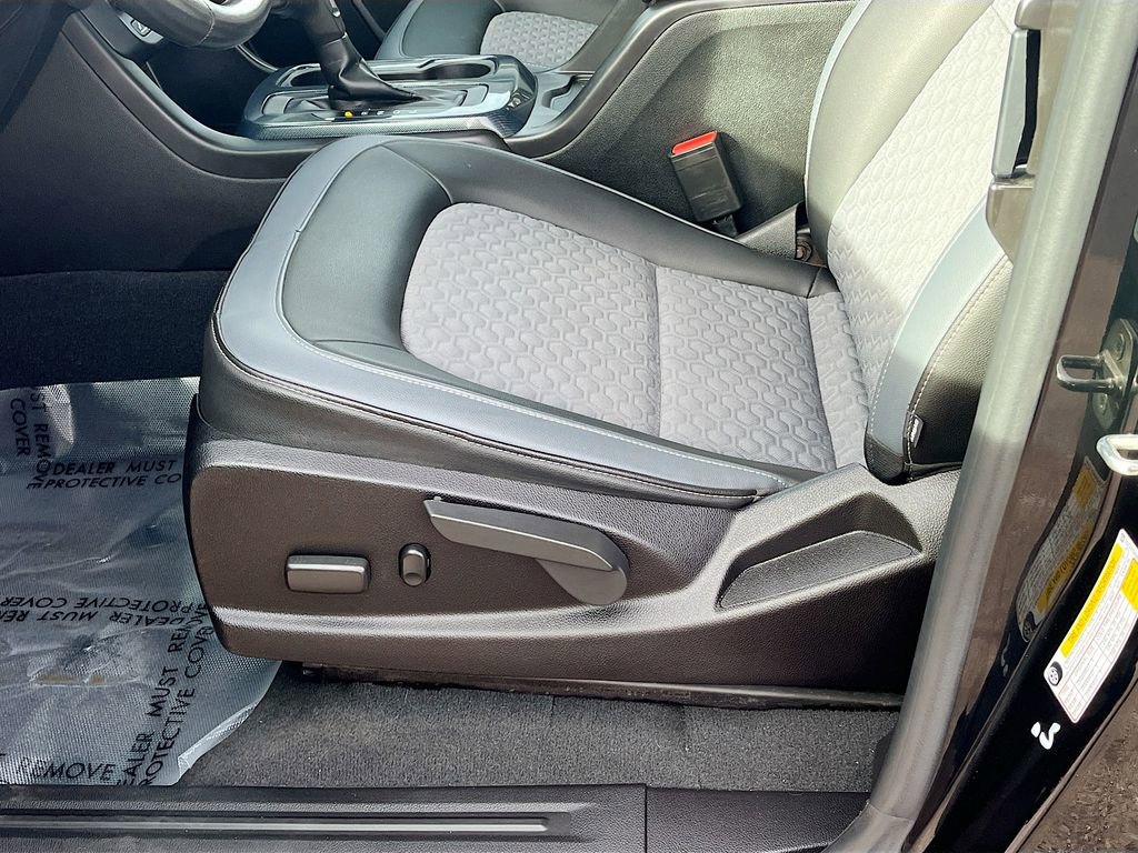 Used 2021 Chevrolet Colorado Z71 image 18