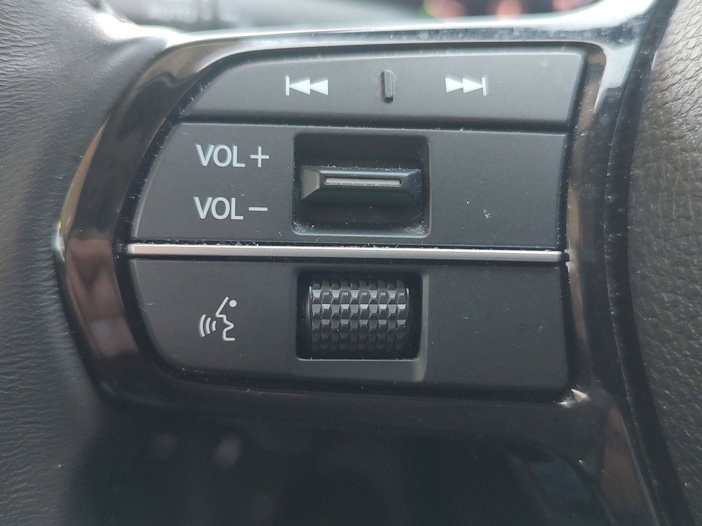 Used 2023 Honda Accord Touring image 17