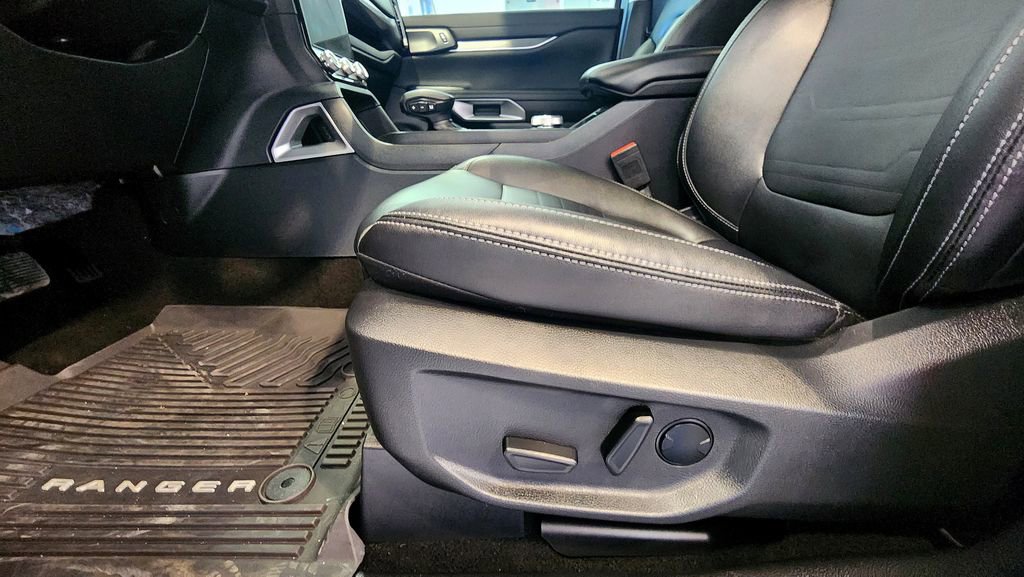 Used 2024 Ford Ranger Lariat w/ Trailer Tow Package AWD/4WD image 21