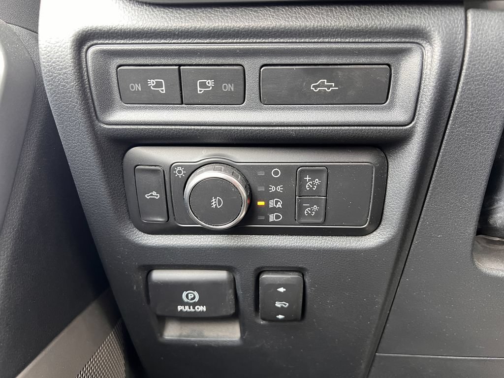 Used 2022 Ford F150 Lariat w/ Equipment Group 502A High AWD/4WD image 27