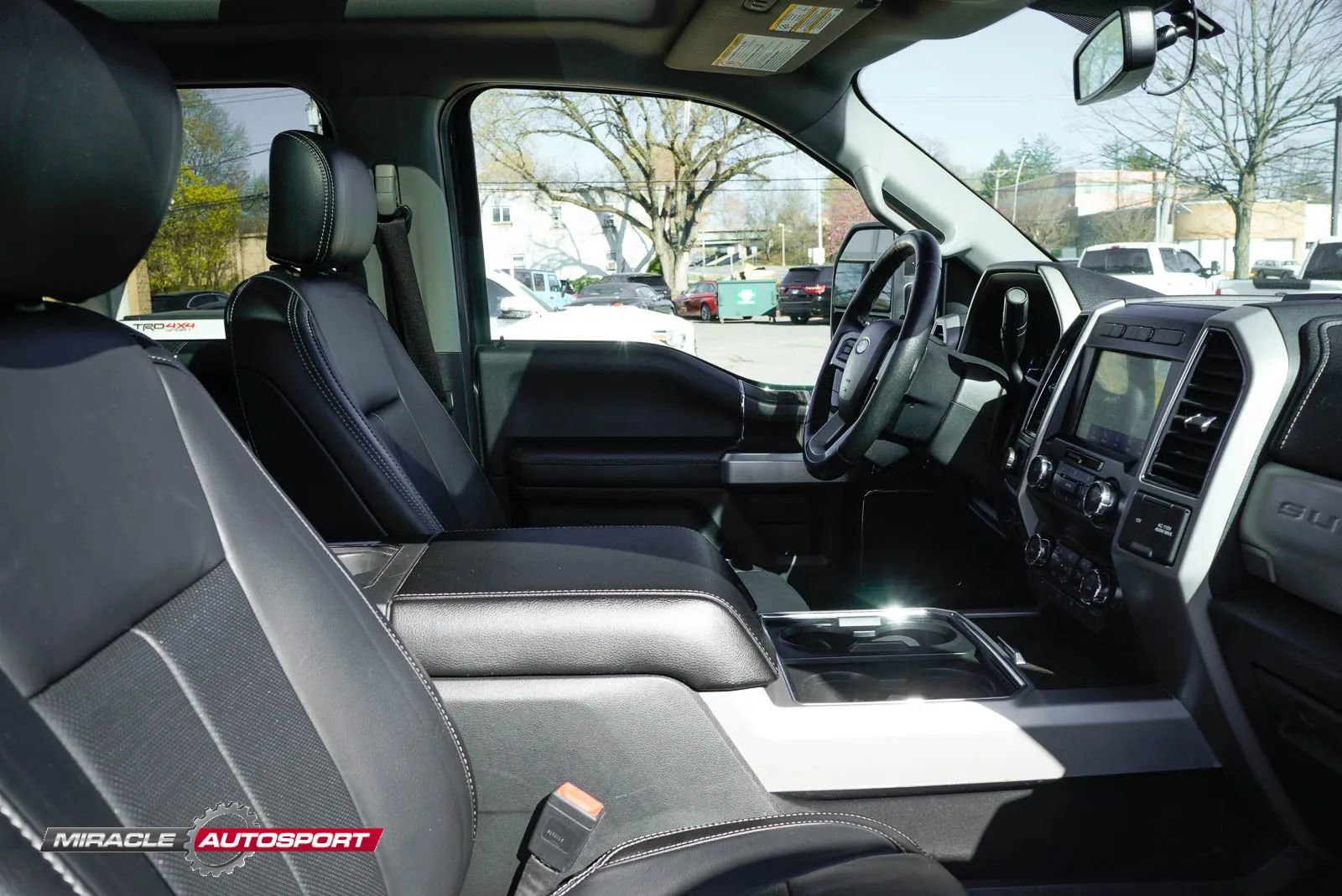 Used 2020 Ford F350 Lariat image 33