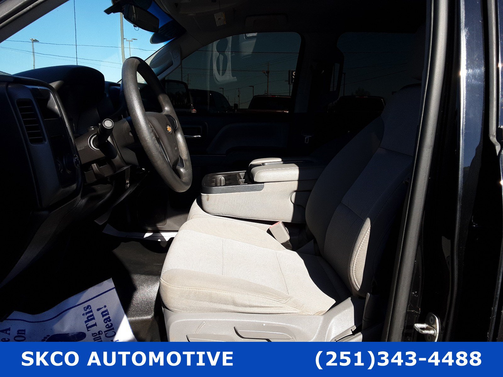 Used 2018 Chevrolet Silverado 1500 Custom RWD image 11