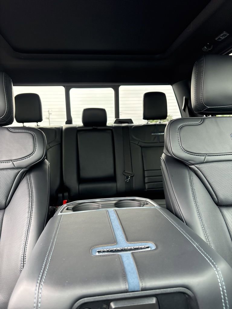 New 2026 Ford F350 Platinum image 38