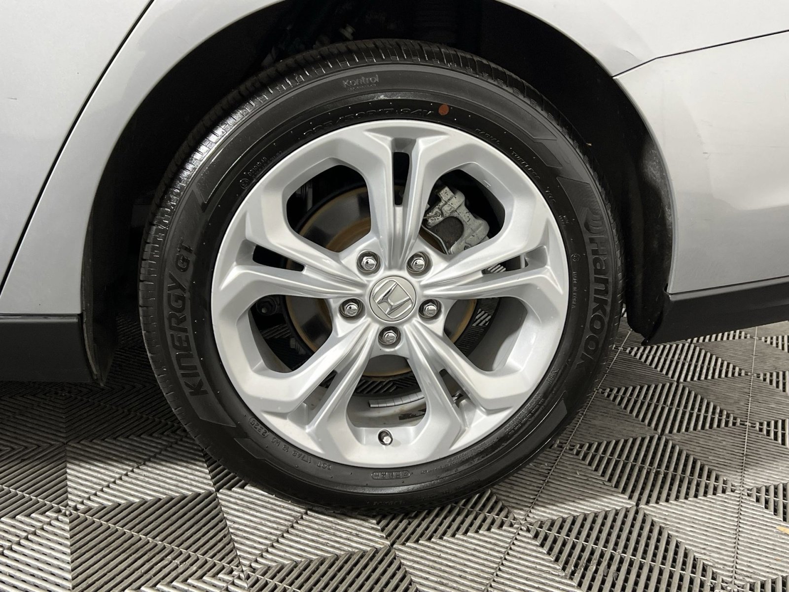 Used 2023 Honda Accord LX image 10