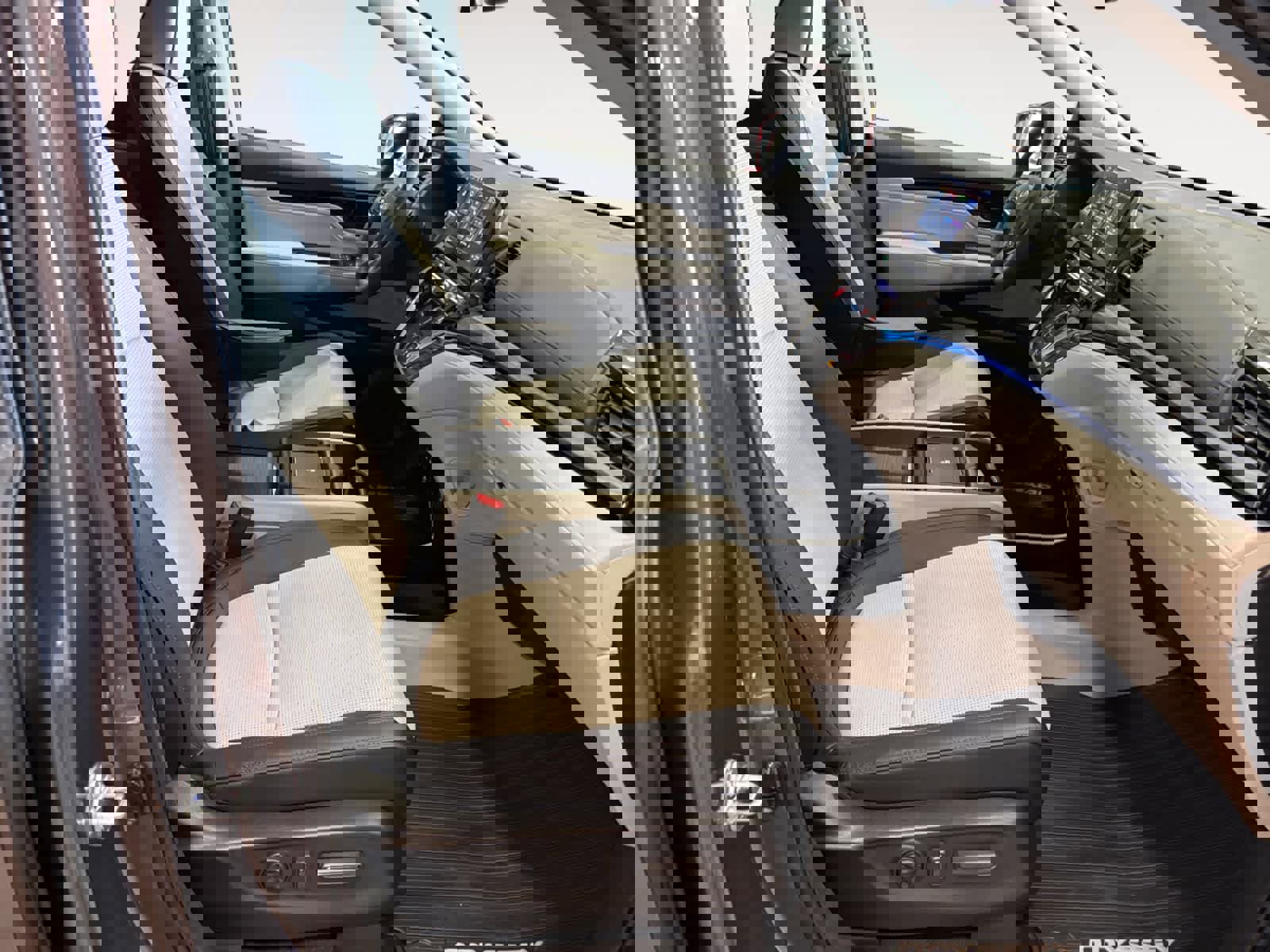 Used 2026 Honda Odyssey Elite image 16