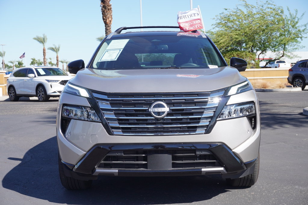 Certified 2025 Nissan Rogue Platinum w/ Platinum Premium Package AWD/4WD image 5