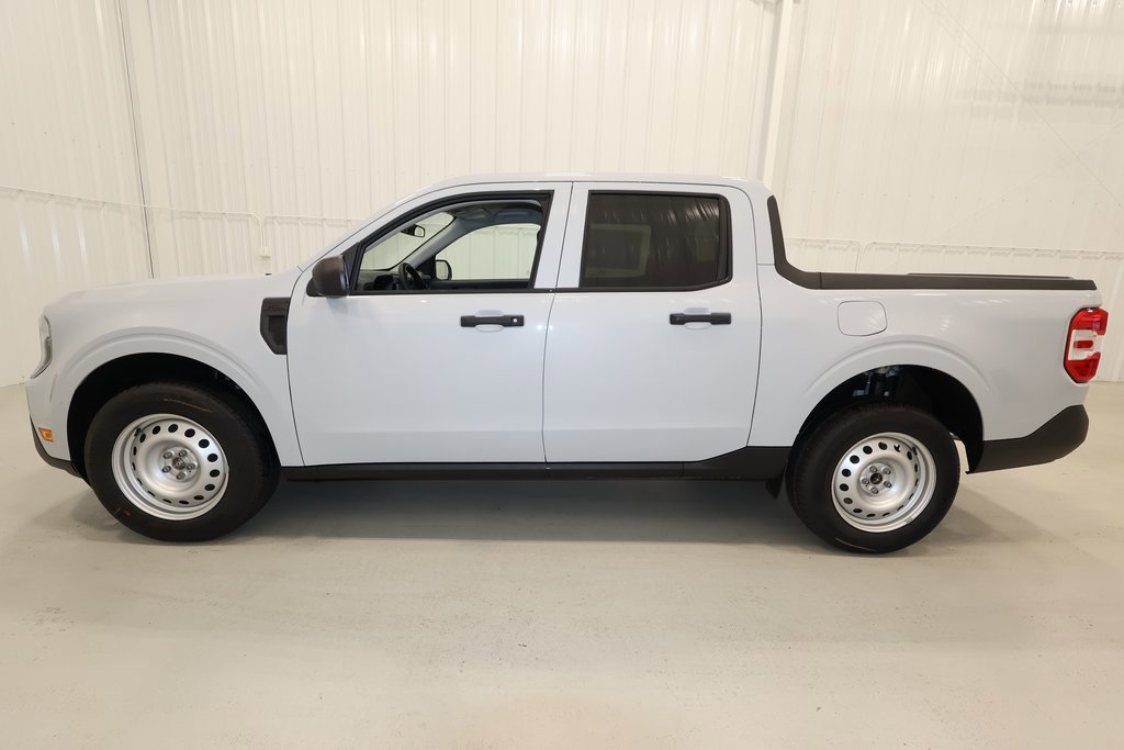 New 2025 Ford Maverick XL image 5