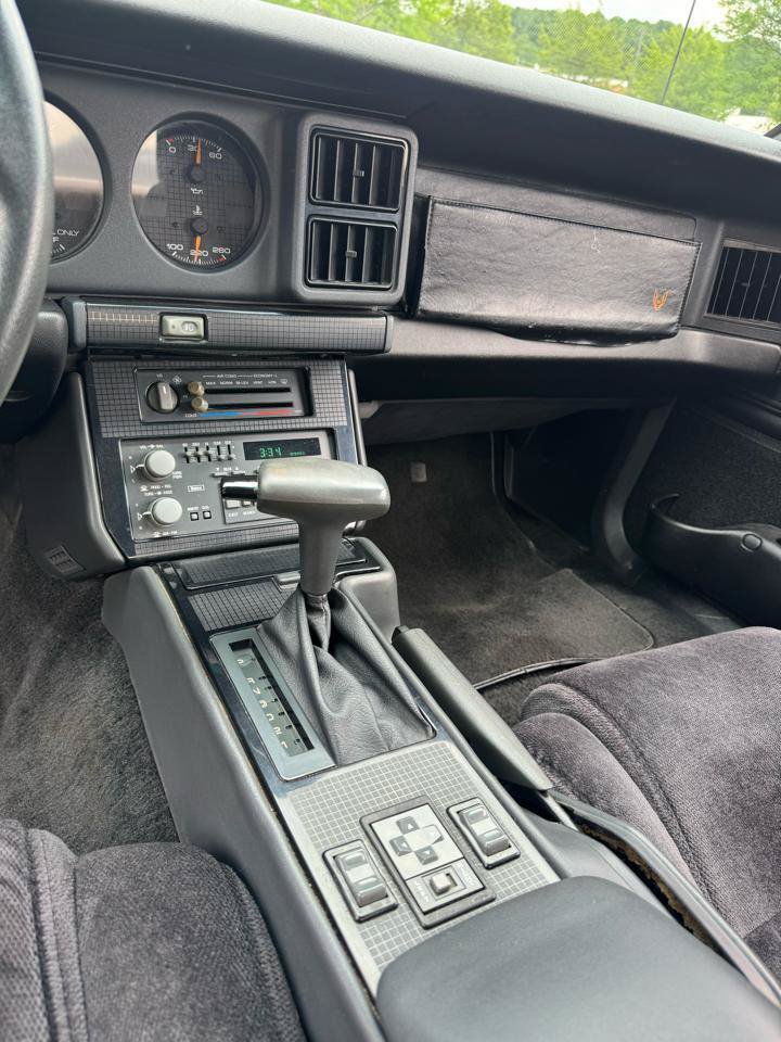 Used 1992 Pontiac Firebird Convertible RWD image 19