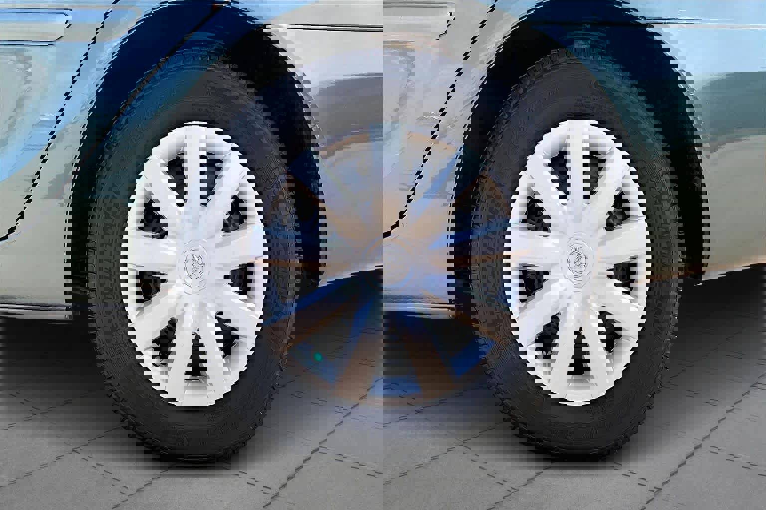 Used 2005 Toyota Camry LE image 10