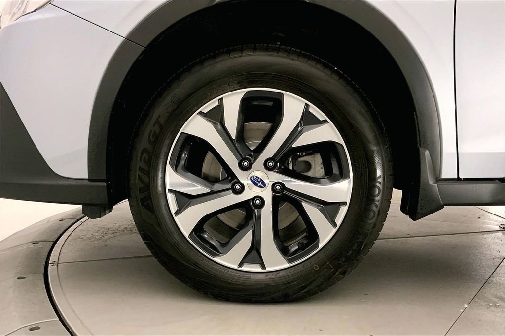 Used 2021 Subaru Outback Limited XT w/ Popular Package #2 AWD/4WD image 8