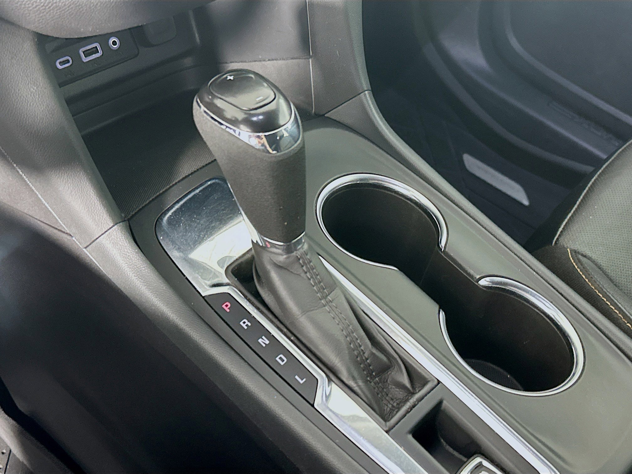 Used 2021 Chevrolet Equinox LT image 25