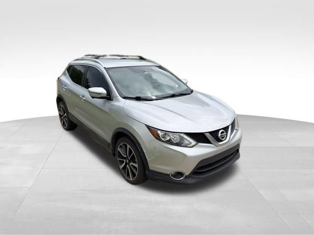 Used 2017 Nissan Rogue Sport SL FWD image 1