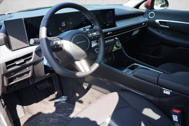 New 2026 Hyundai Sonata SEL AWD/4WD image 10