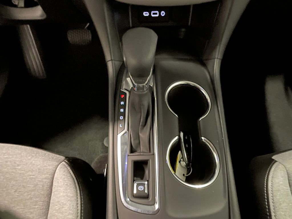 Used 2024 Chevrolet Equinox LS FWD image 30