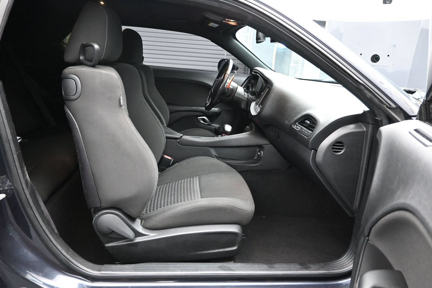 Used 2019 Dodge Challenger R/T w/ Driver Convenience Group RWD image 12