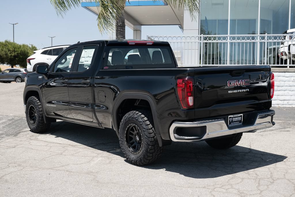 New 2026 GMC Sierra 1500 Pro RWD image 7