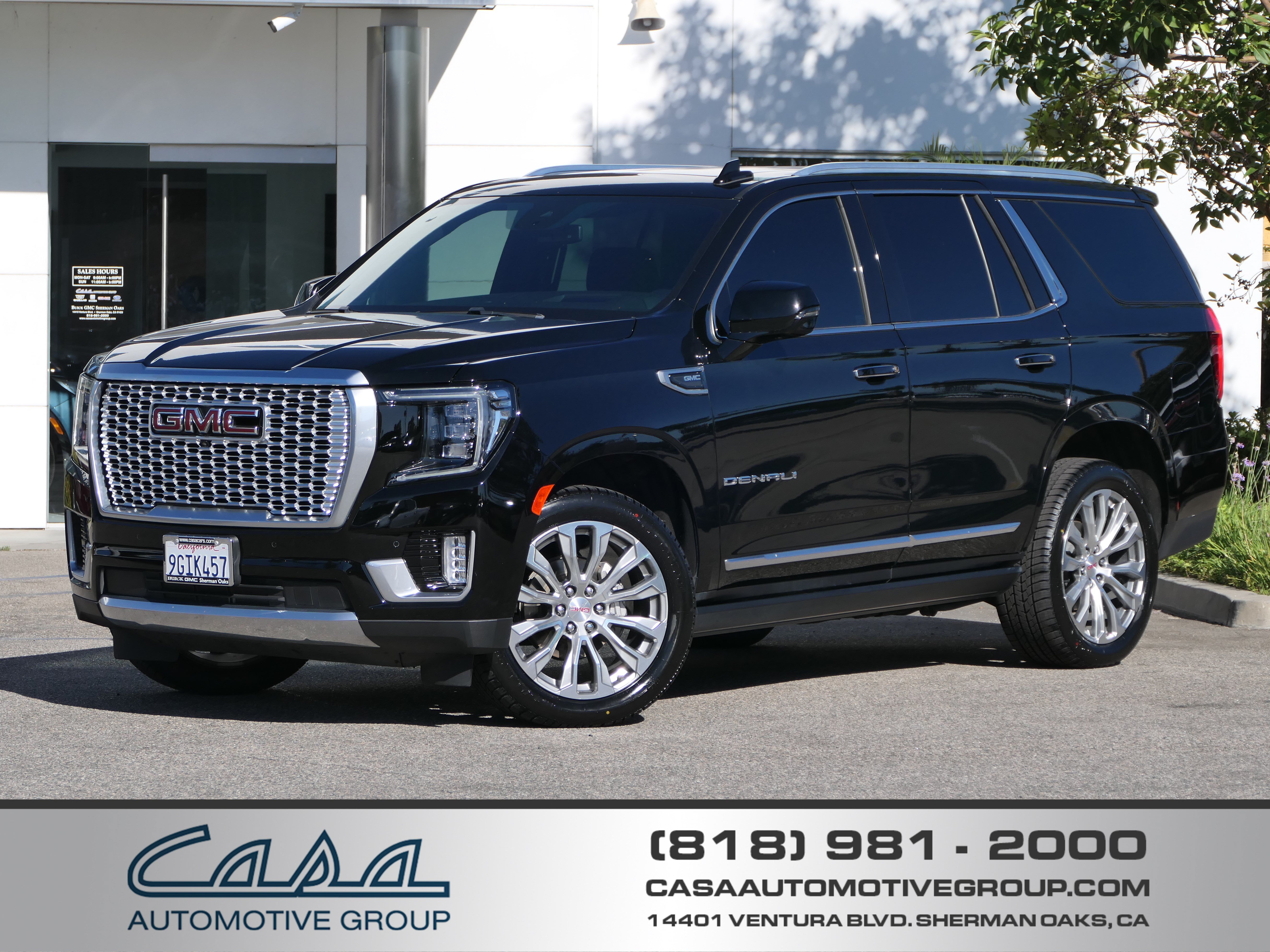 Used 2023 GMC Yukon Denali AWD/4WD image 1