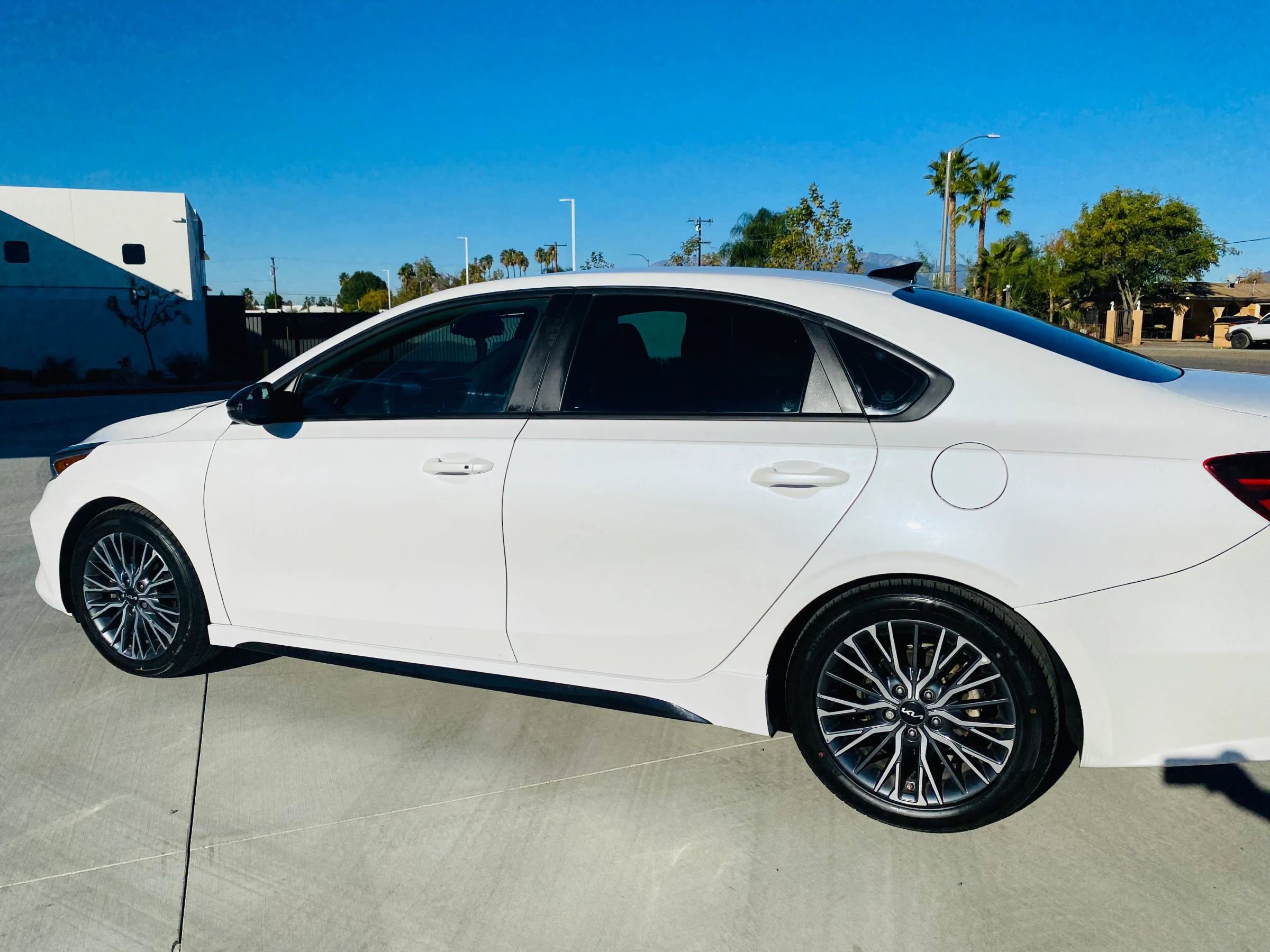 Used 2023 Kia Forte GT-Line image 14