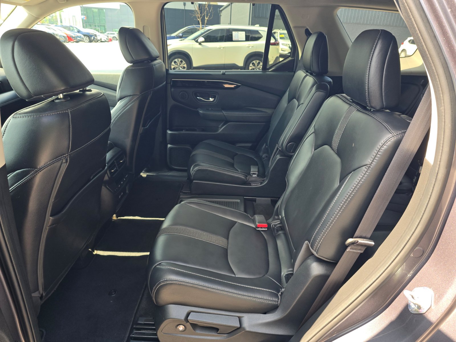 Used 2023 Honda Pilot EX-L image 12