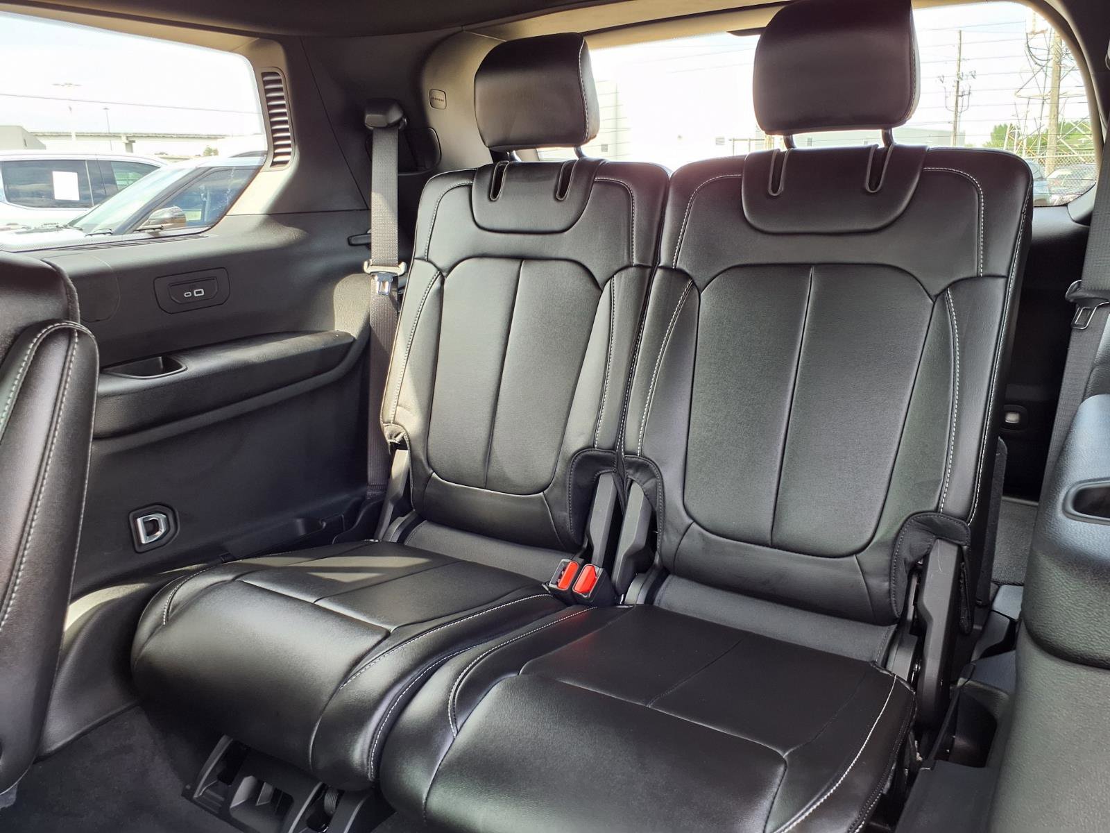 Used 2025 Jeep Grand Cherokee L Limited w/ Black Appearance Package RWD image 22