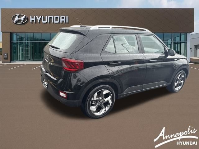 Certified 2024 Hyundai Venue SEL image 5