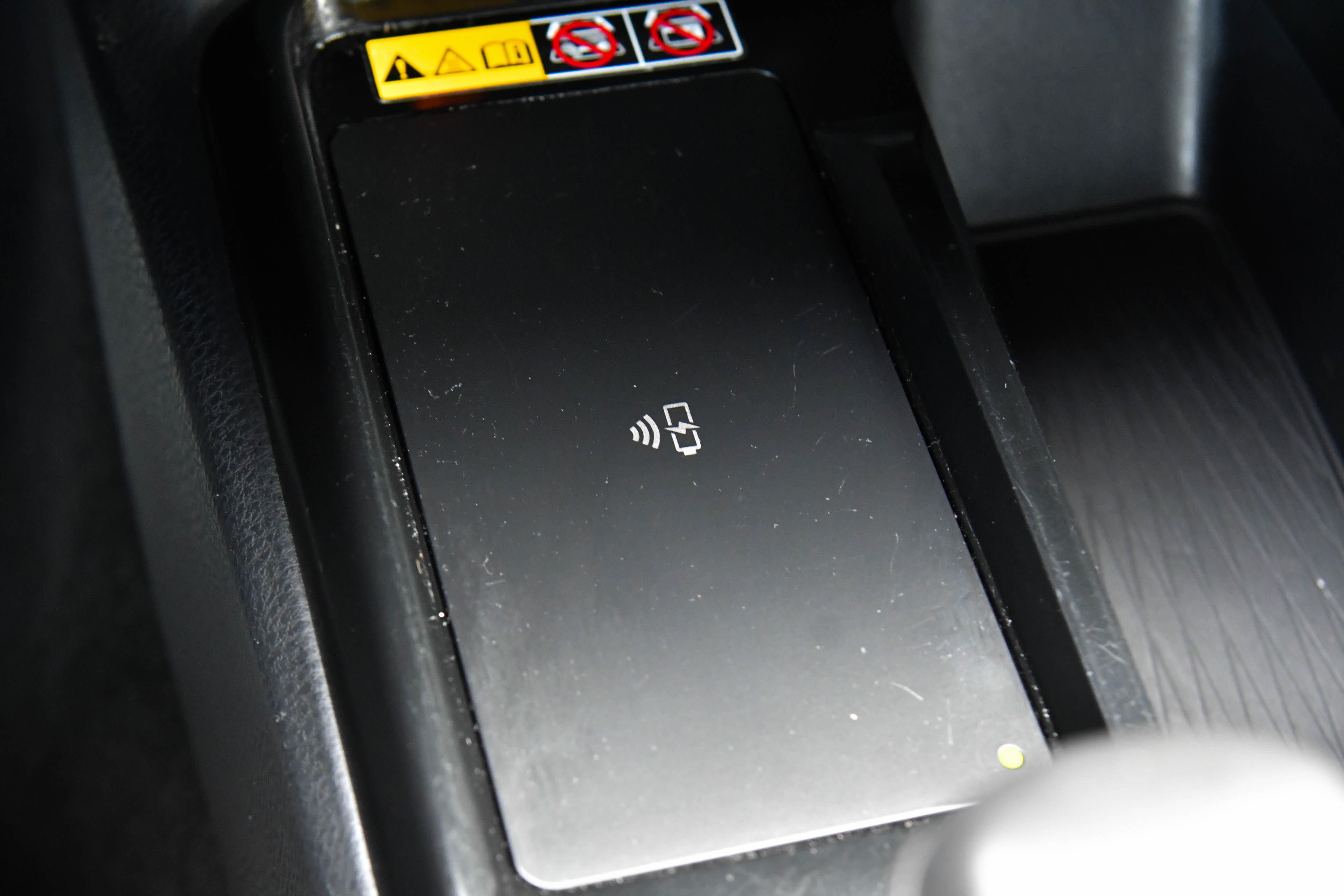 Used 2025 Toyota Camry SE image 29