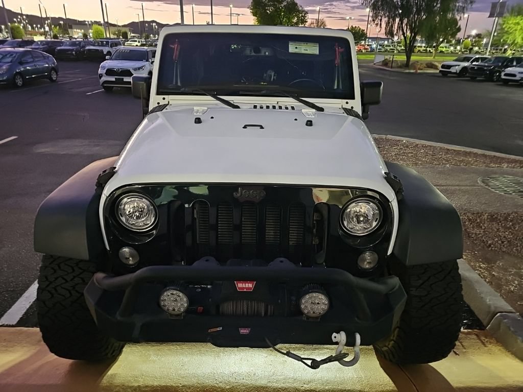 Used 2018 Jeep Wrangler Sport AWD/4WD image 2