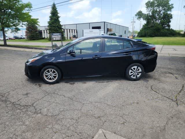 Used 2016 Toyota Prius Three FWD image 18