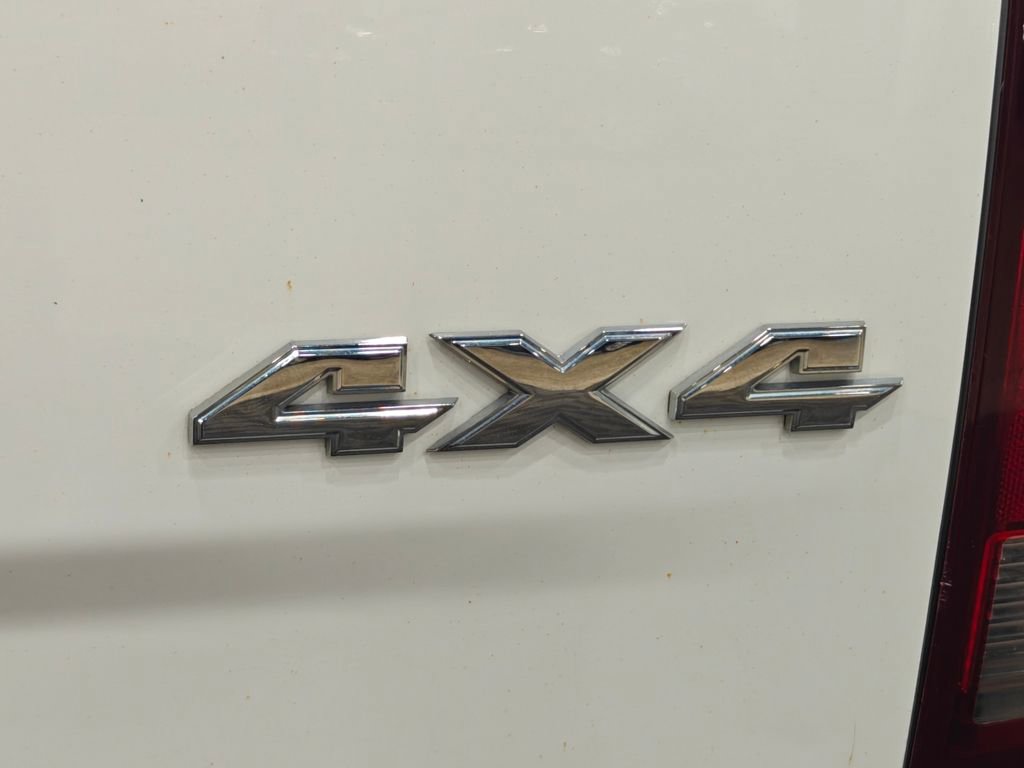 Used 2019 RAM 1500 ST w/ SXT Plus Group AWD/4WD image 43