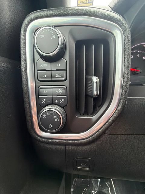 Used 2019 Chevrolet Silverado 1500 RST w/ All-Star Edition AWD/4WD image 16