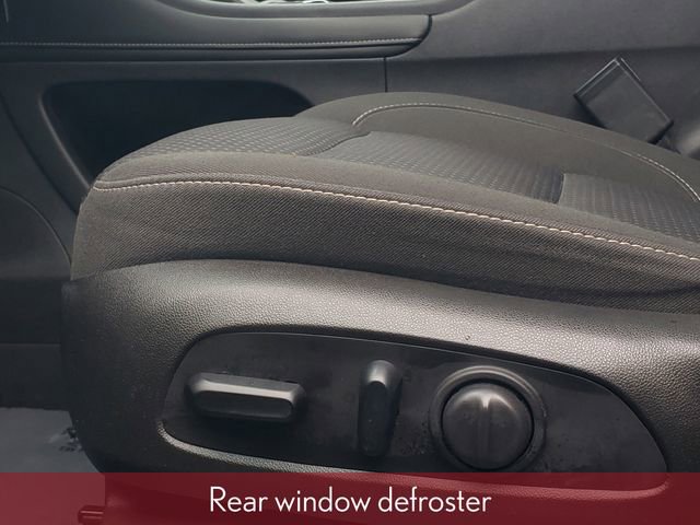 Used 2021 GMC Acadia SLE w/ Driver Convenience Package image 17