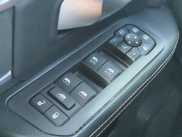 Used 2026 RAM 2500 Big Horn AWD/4WD image 23