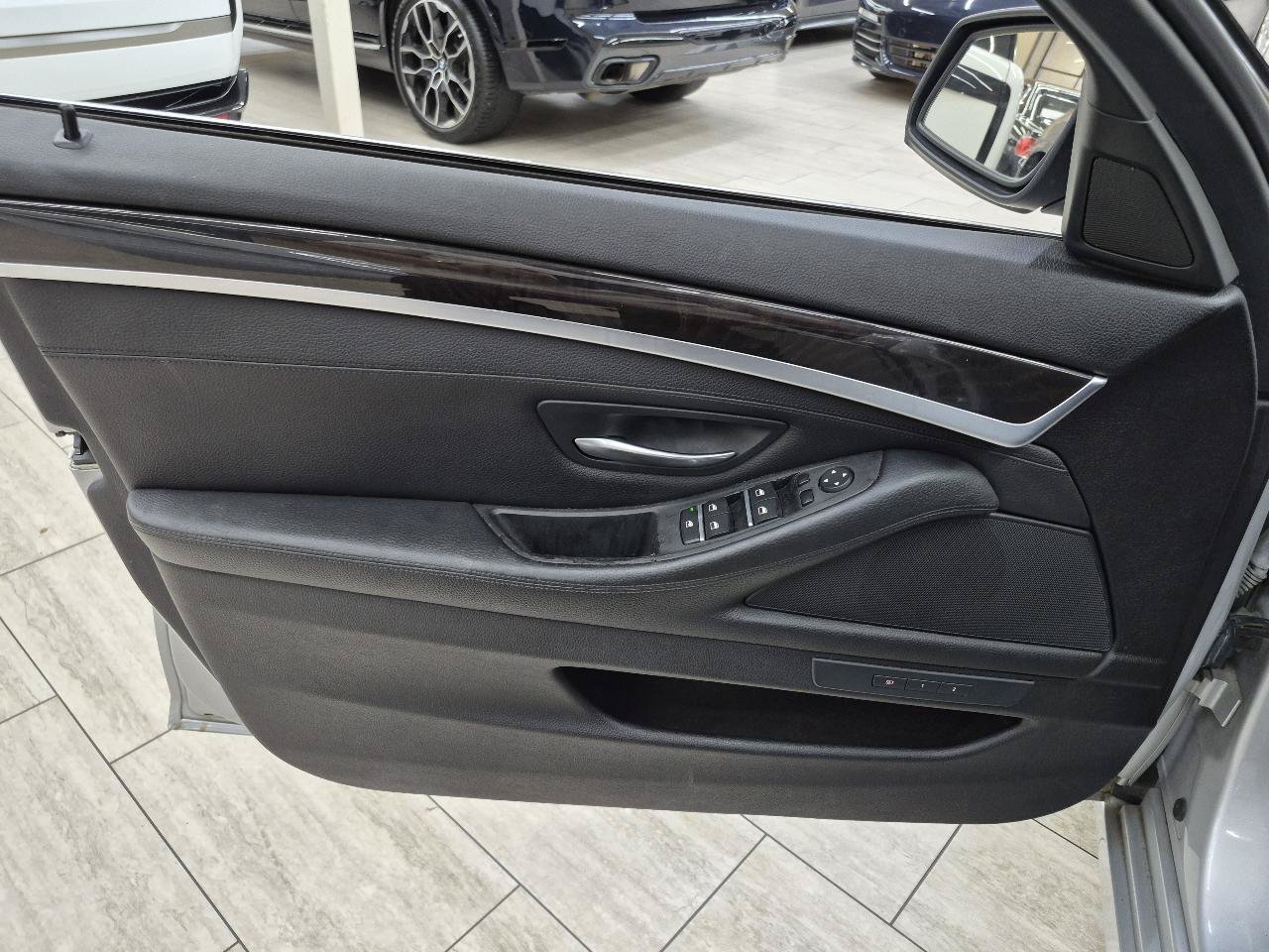 Used 2016 BMW 528i Sedan RWD image 27