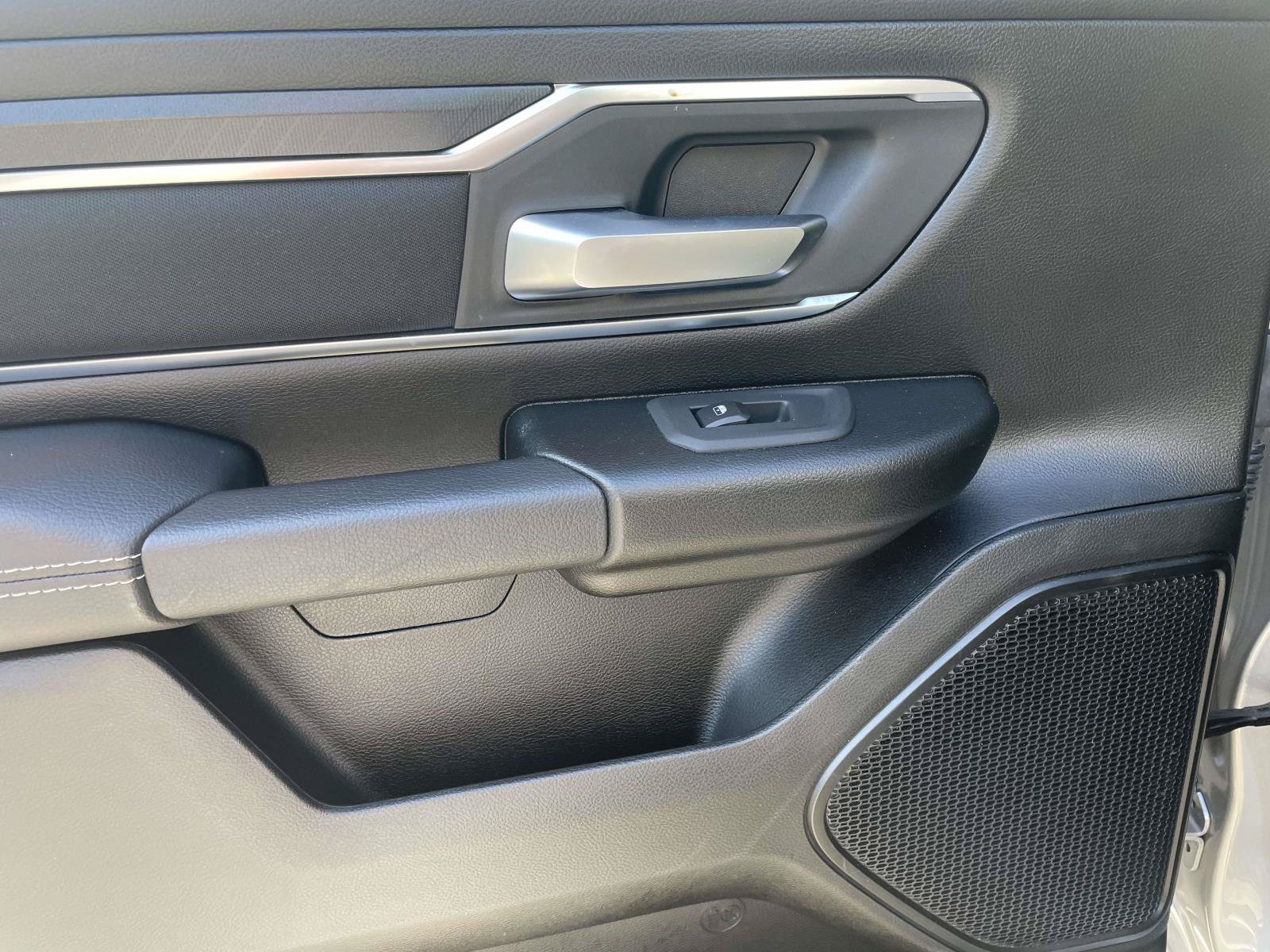 Used 2025 RAM 1500 Big Horn AWD/4WD image 14