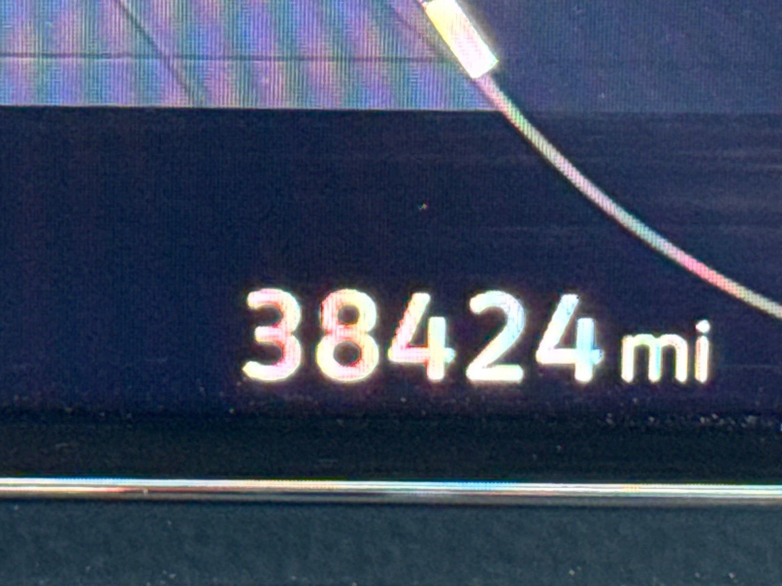 Certified 2022 Volkswagen GTI SE w/ SE Leather Package image 17