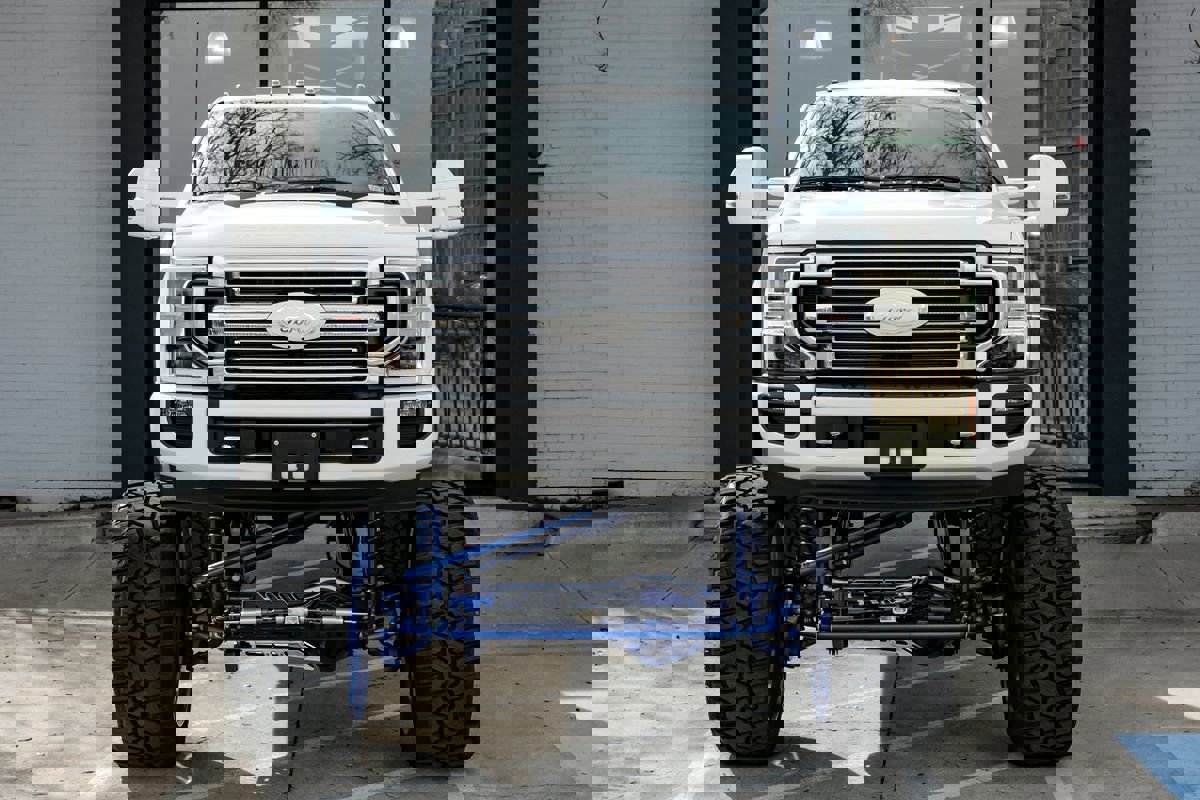 Used 2022 Ford F250 Limited image 6