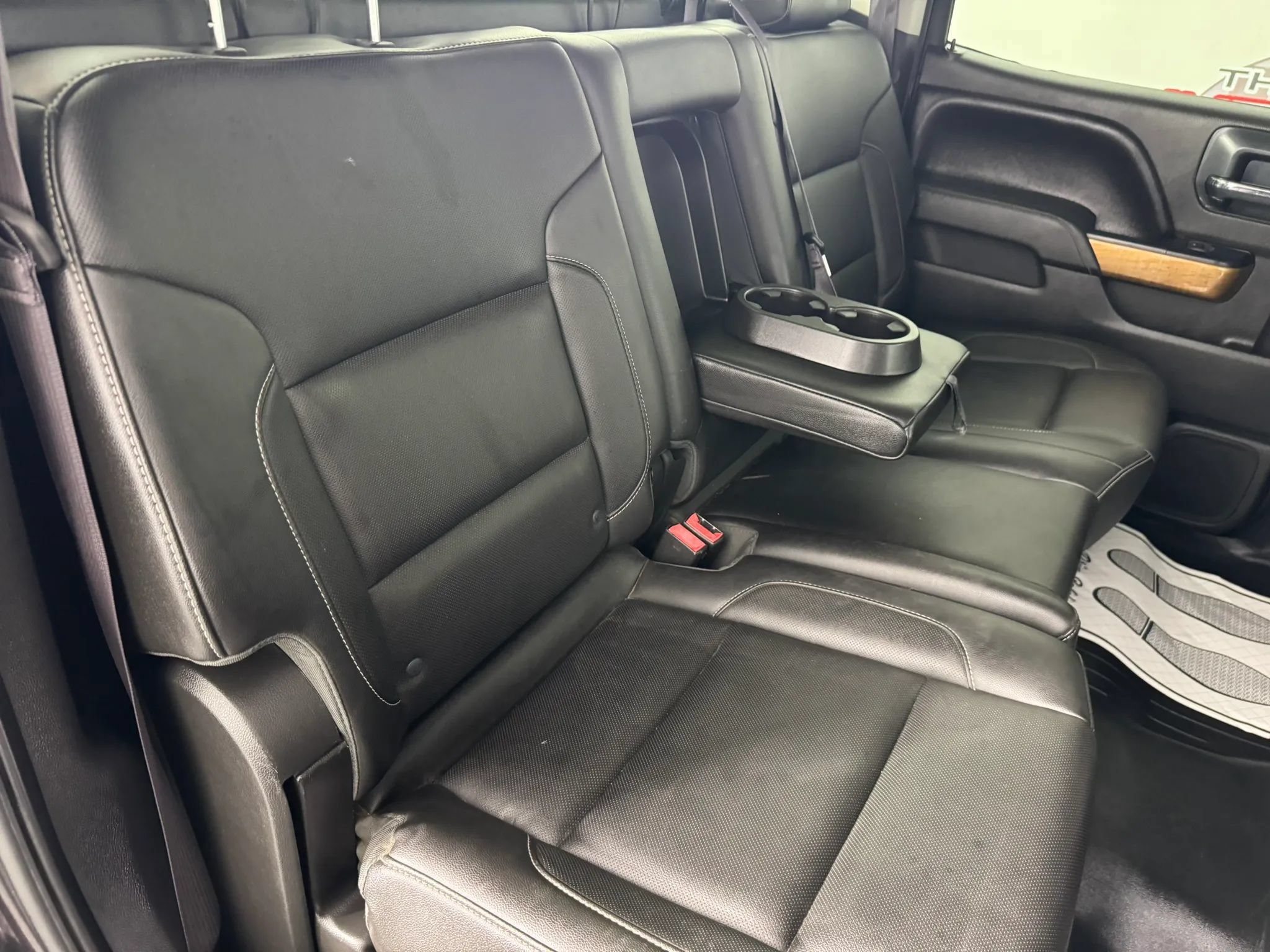 Used 2015 Chevrolet Silverado 1500 LTZ w/ LTZ Plus Package AWD/4WD image 37