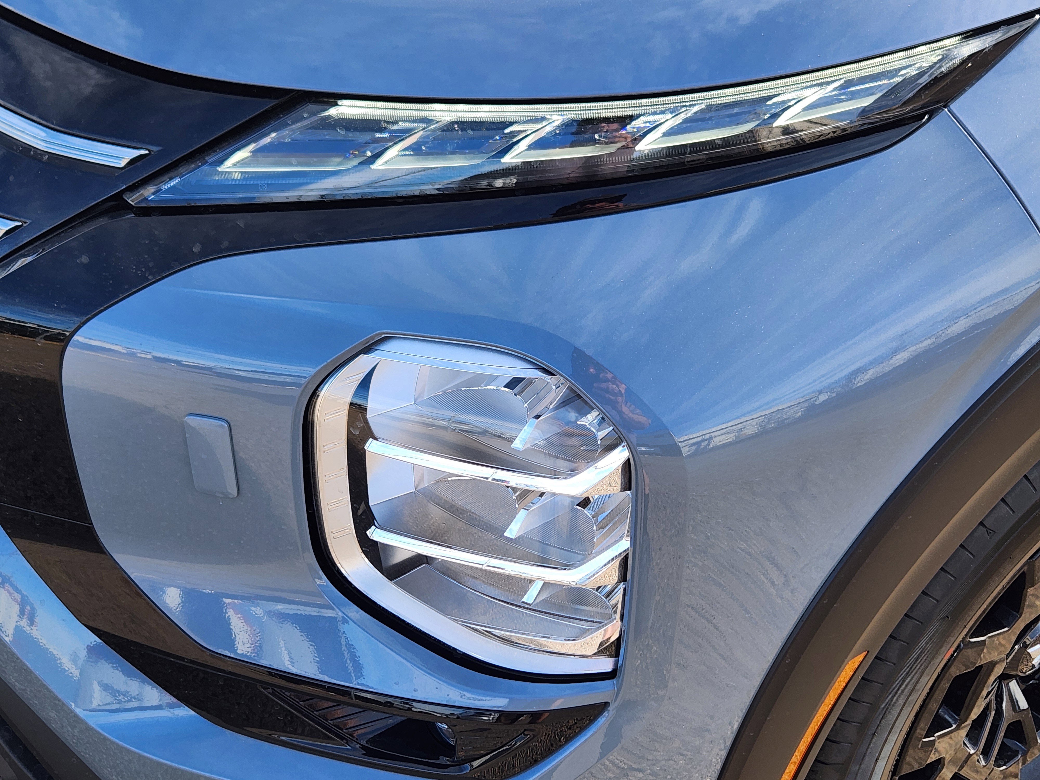 New 2026 Mitsubishi Outlander AWD image 5