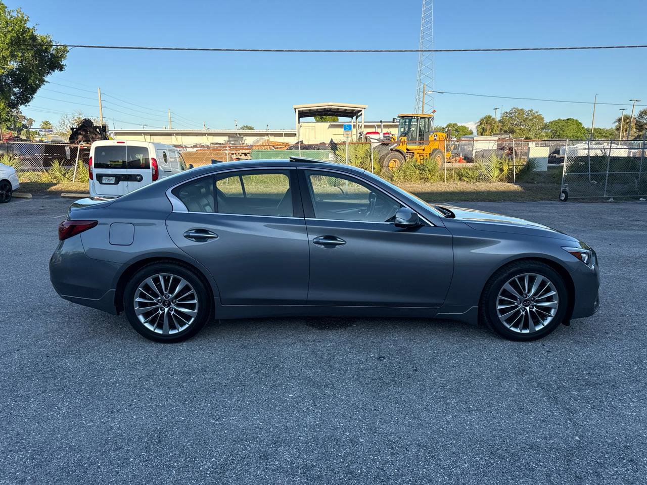 Used 2021 INFINITI Q50 Luxe w/ Seat & Sound Package image 4