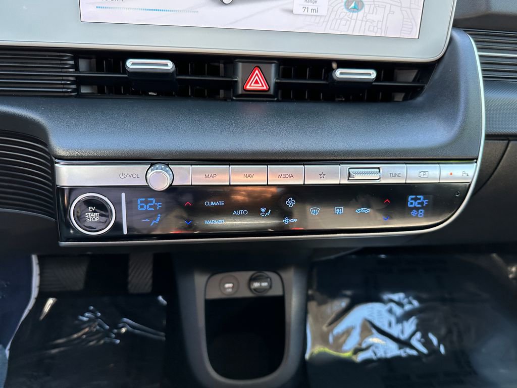 Used 2024 Hyundai Ioniq 5 SE RWD image 30