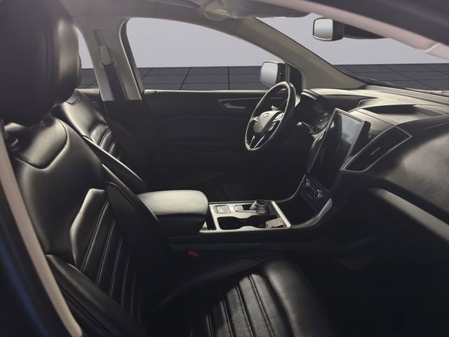 Used 2023 Ford Edge SEL image 18