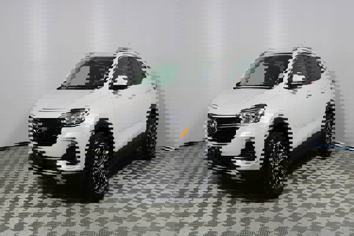 Used 2021 Buick Encore GX Select image 3