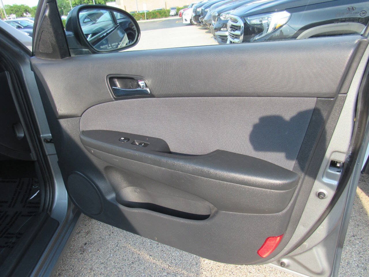 Used 2010 Hyundai Elantra SE w/ Popular Equipment Pkg 2 FWD image 25