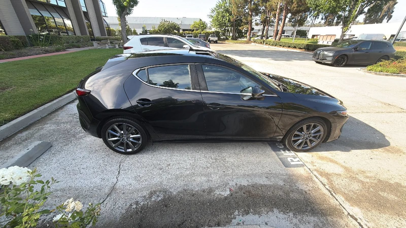 Used 2021 MAZDA MAZDA3 s FWD image 10