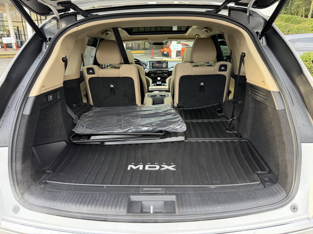 New 2026 Acura MDX SH-AWD image 10