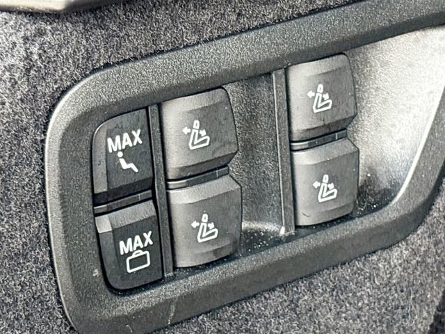 Used 2024 BMW X7 xDrive40i w/ Executive Package image 13