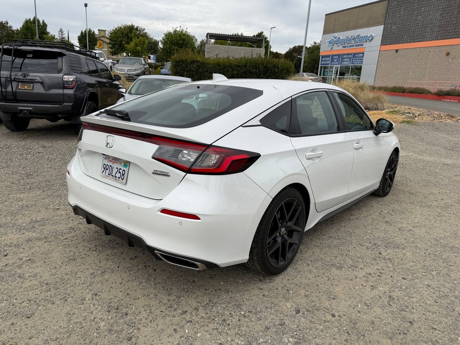 Used 2024 Honda Civic Sport Touring image 5