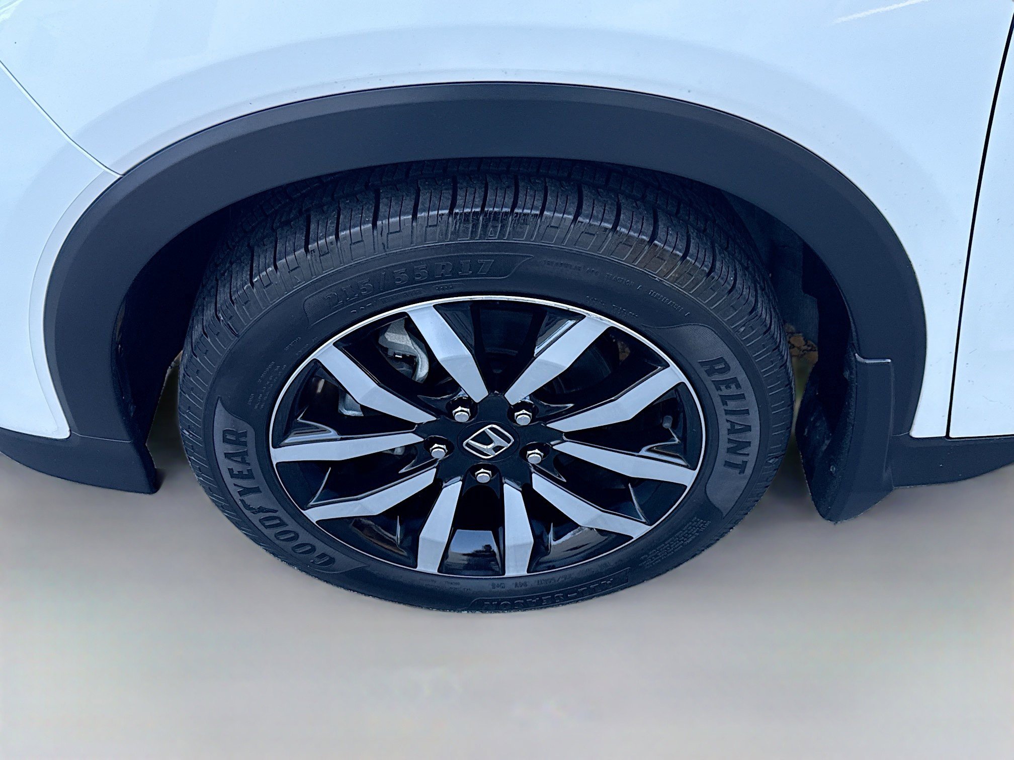 Certified 2019 Honda HR-V EX-L image 36