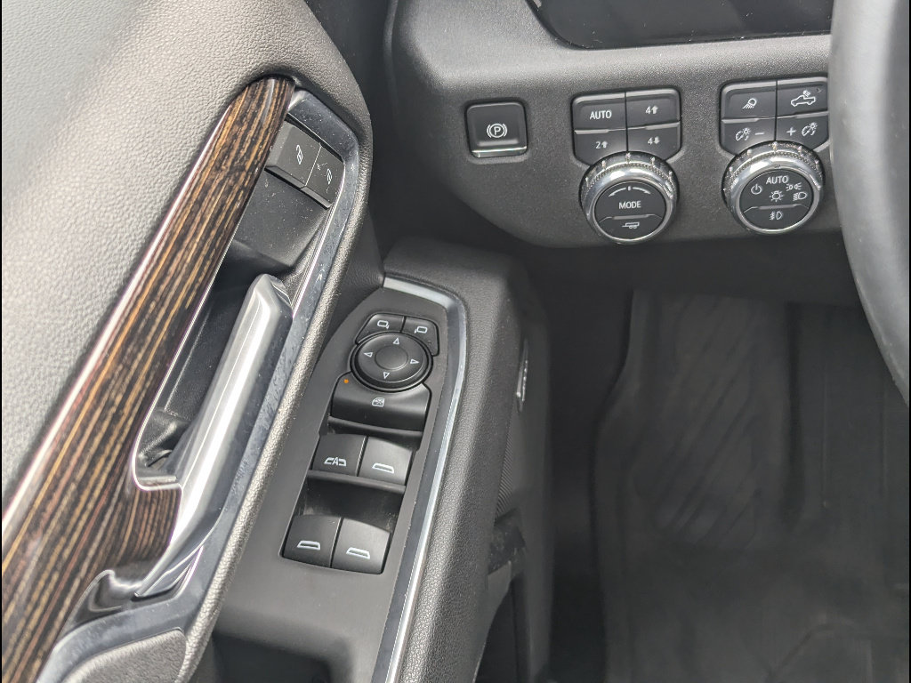 Used 2025 GMC Sierra 1500 Elevation w/ Elevation Premium Package AWD/4WD image 29