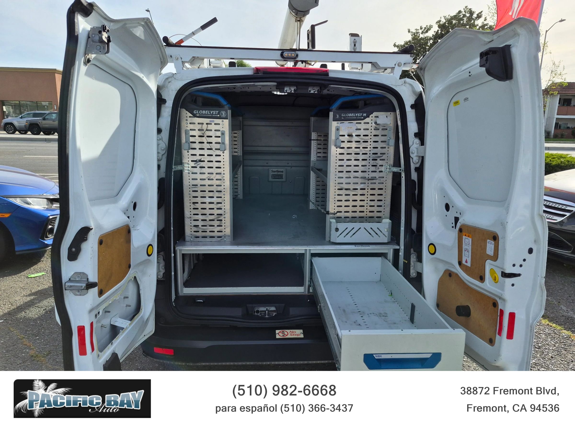 Used 2015 Ford Transit Connect XL image 13